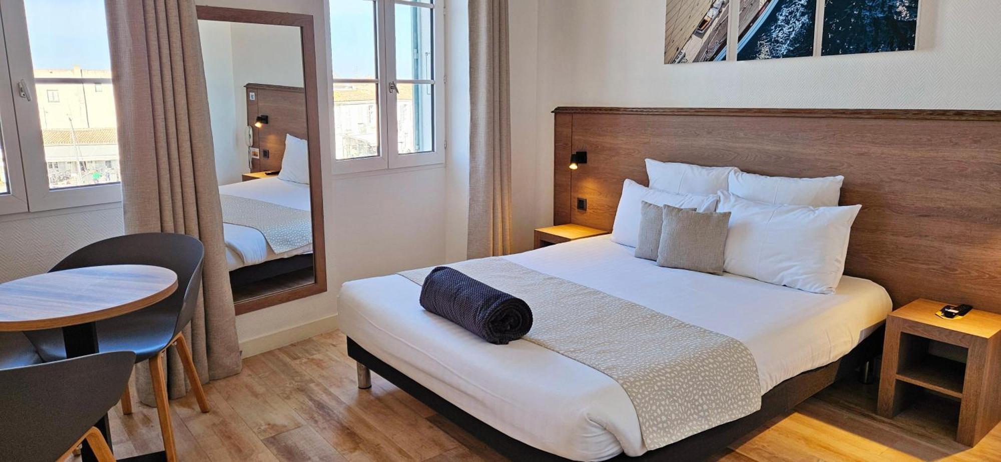 Hotel Du Port Saint-Martin-de-Ré Zewnętrze zdjęcie